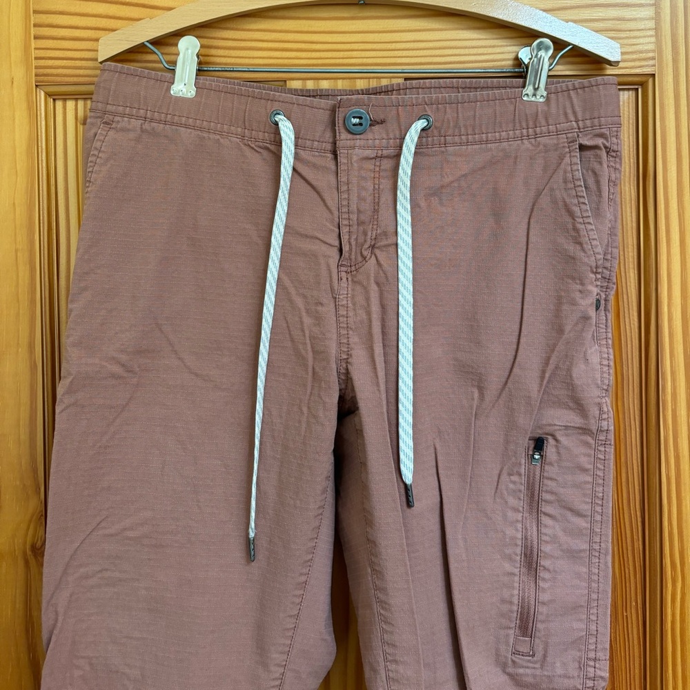 Vuori ripstop pink pants